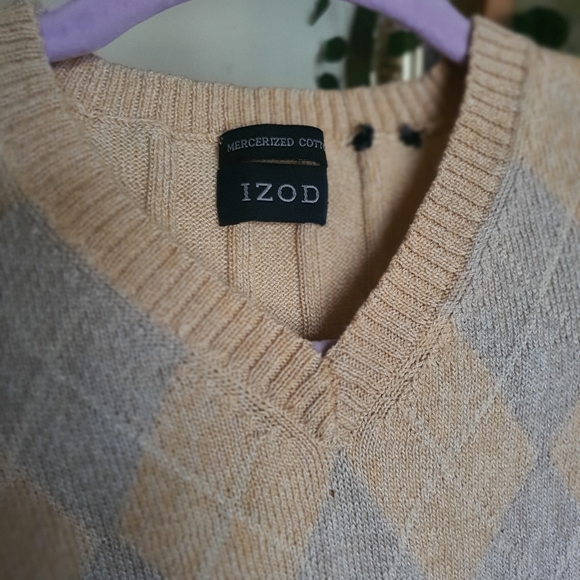 Izod pale yellow argyle sweater vest - Picture 2 of 3